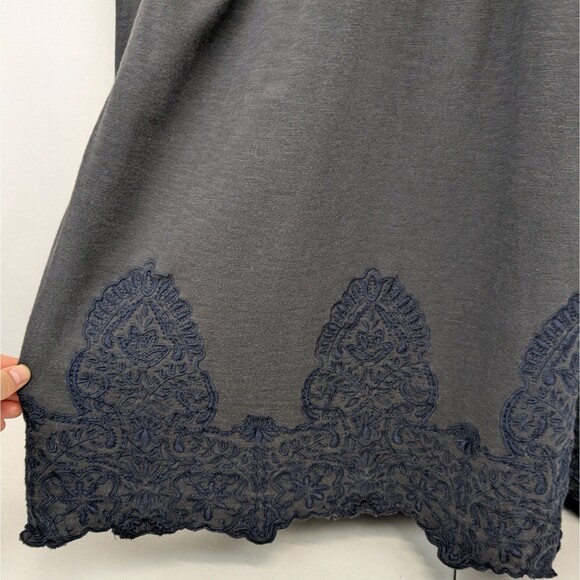 Anthropologie Saturday Sunday Embroidered Ellie Gray Blue Dress Keyhole Medium - Picture 4 of 8
